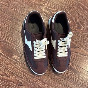 Women’s Brown & cream  Retro Sneakers
